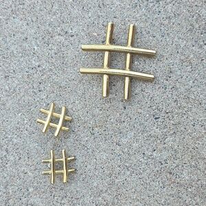 Vintage 1980's Shiny Gold Toned Hashtag Pin